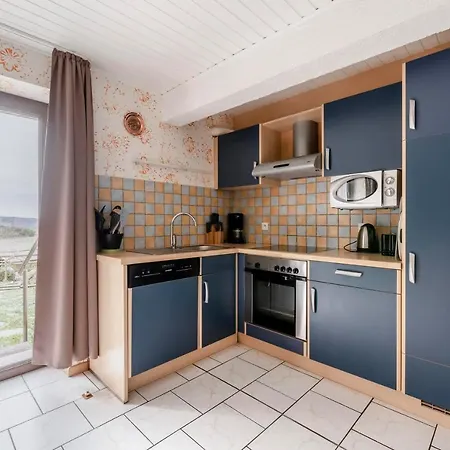 Maison Accueillante A Avec Jardin Clos